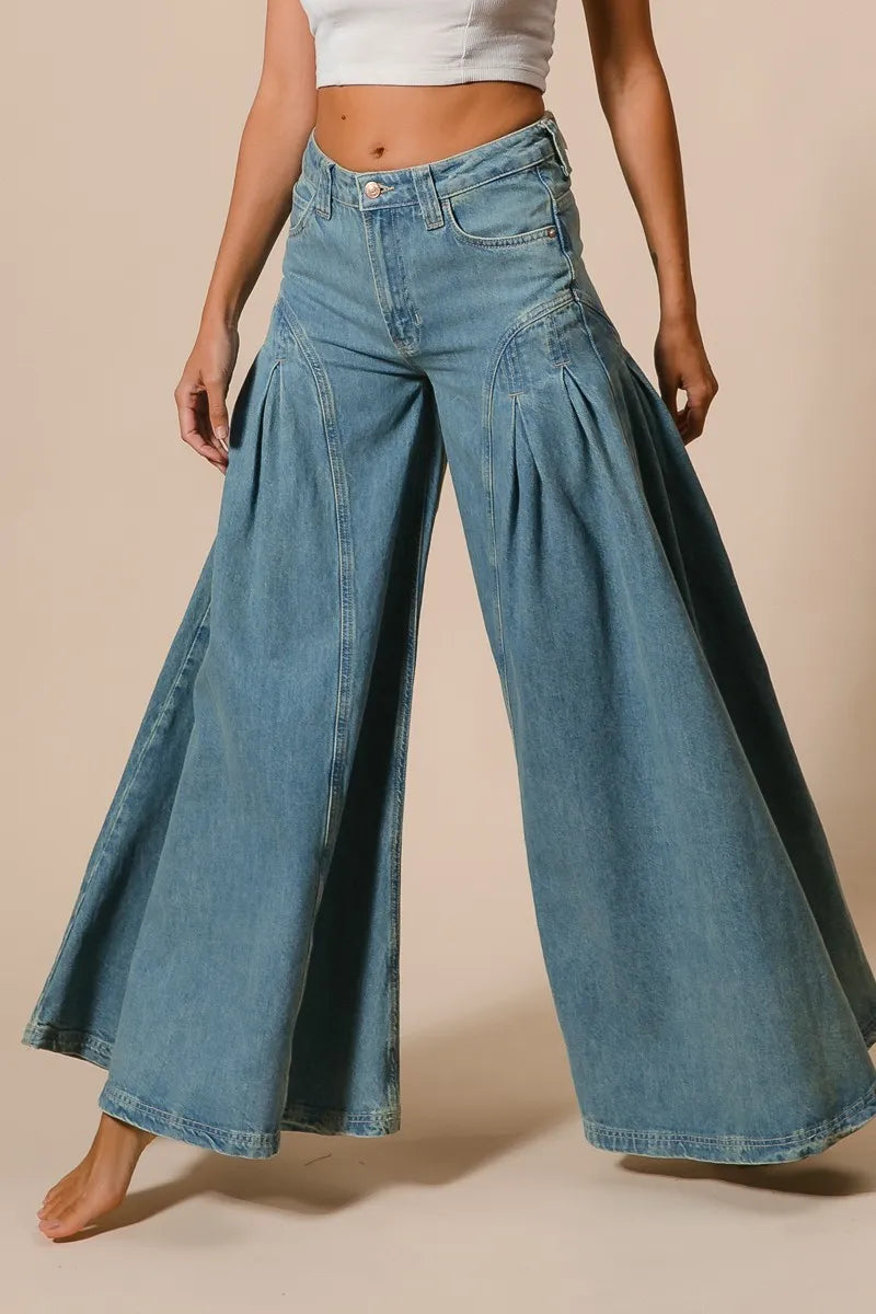 BiBi Pleated Detail Wide Jeans