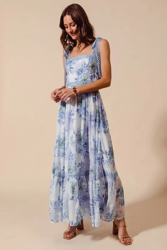 SO ME Floral Print Flowy Maxi Dress with Lace Ribbon Tie